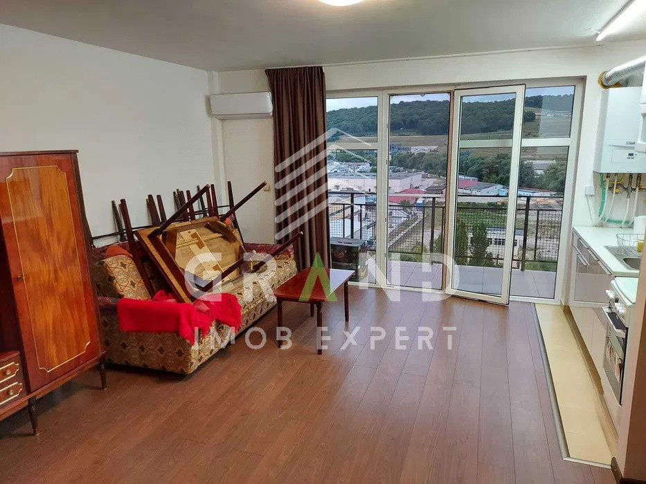 Apartament de inchiriat in Baciu, 2 camere, lift, etaj 5, complet mobilat,utilat