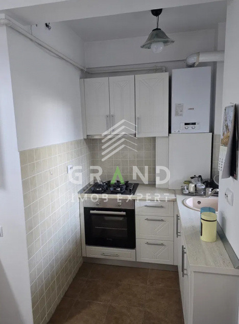 Ap 1 camera DECOMANDAT, BALCON, PARCARE, zona Grigorescu/Taietura Turcului