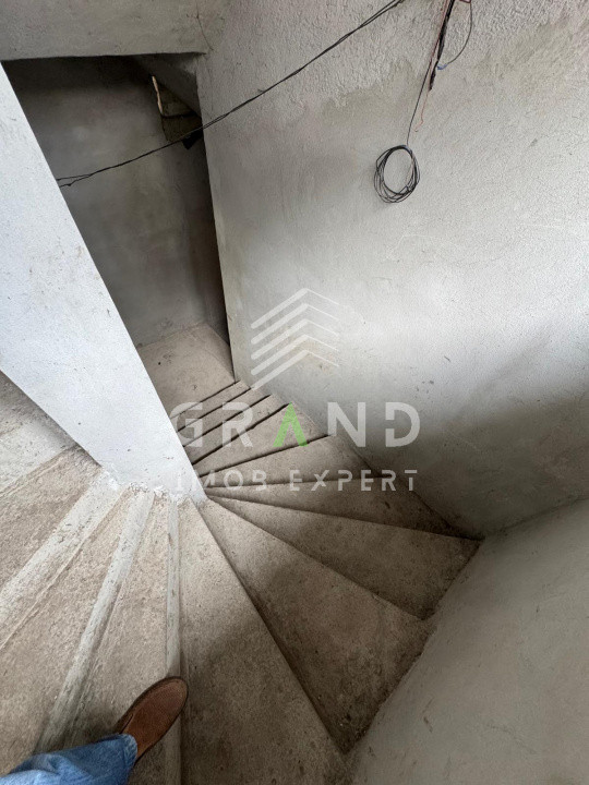 Casă de vanzare spațioasă, semifinisată, Someșeni – aproape de Leroy Merlin