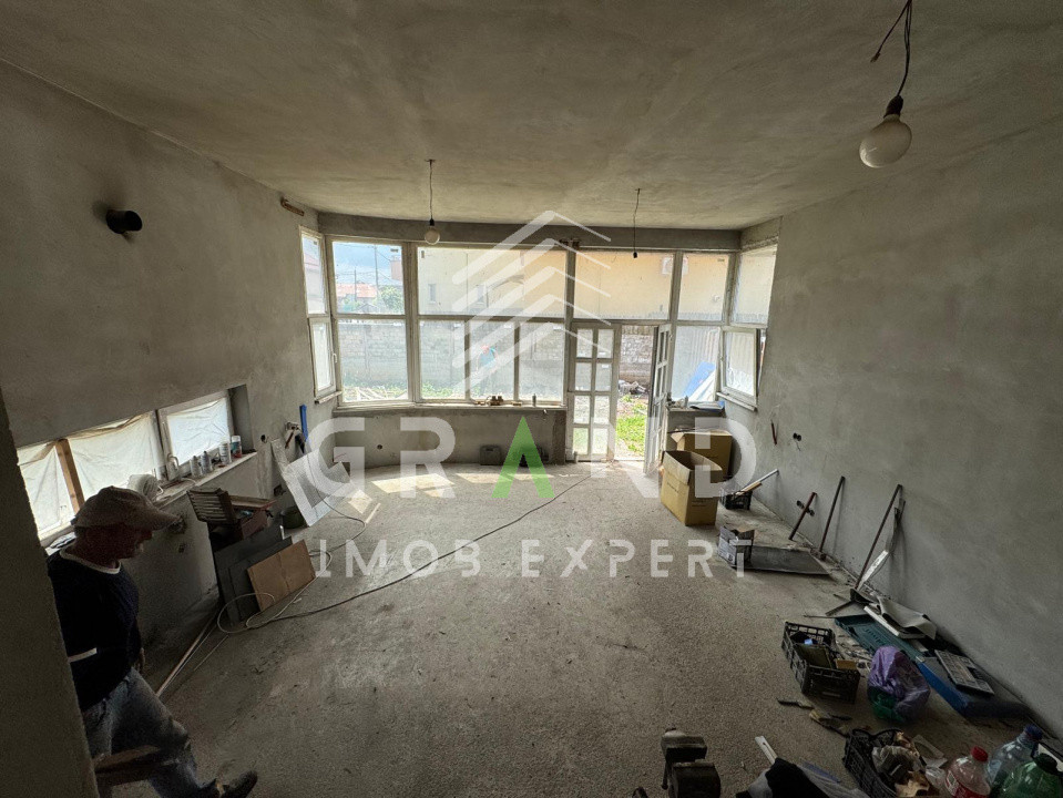 Casă de vanzare spațioasă, semifinisată, Someșeni – aproape de Leroy Merlin