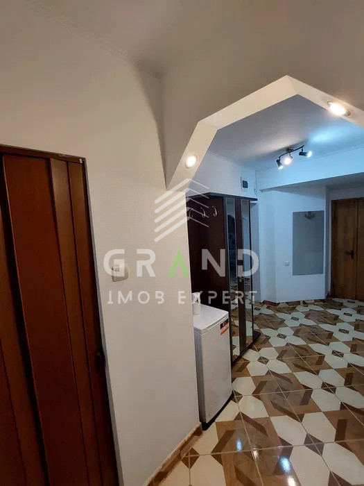 Ap 2 camere DECOMANDAT, PARCARE, zona Marasti/Pod Ira