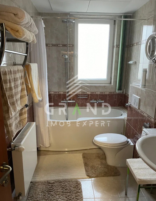 Apartament de inchiriat, confortabil, cu 2 camere–Zorilor, et.1,finisaje premium