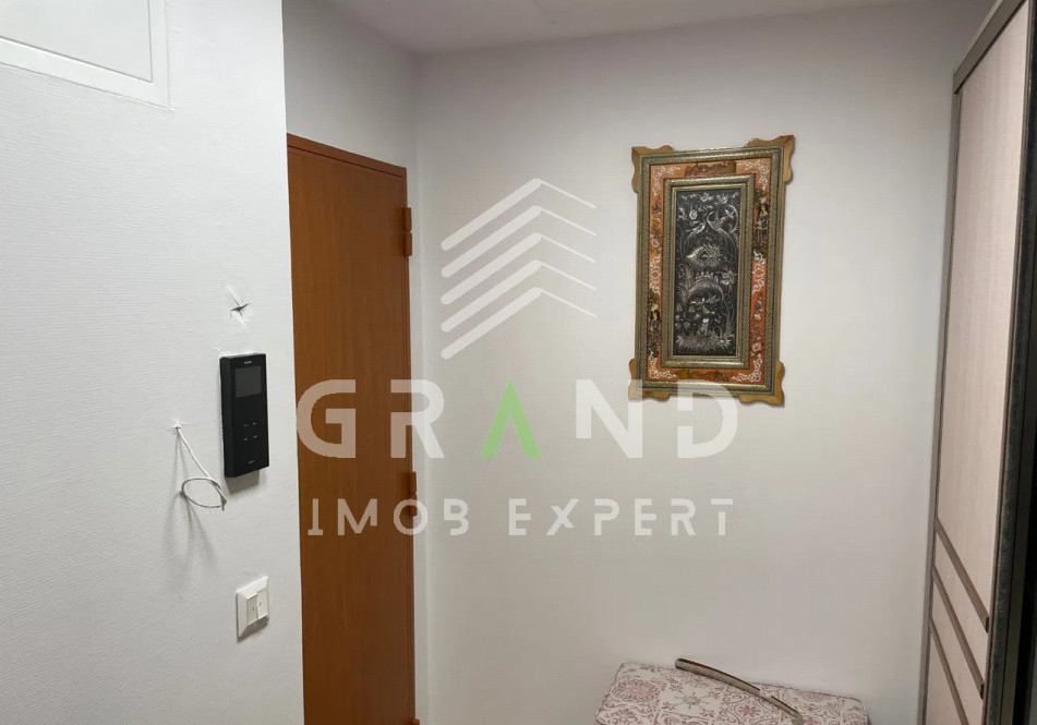 Apartament de inchiriat, confortabil, cu 2 camere–Zorilor, et.1,finisaje premium