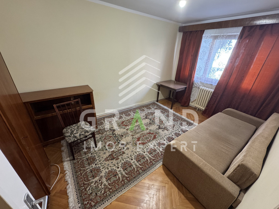 Ap. 3 camere | Decomandat | BALCON | Mănăștur – str. Parâng