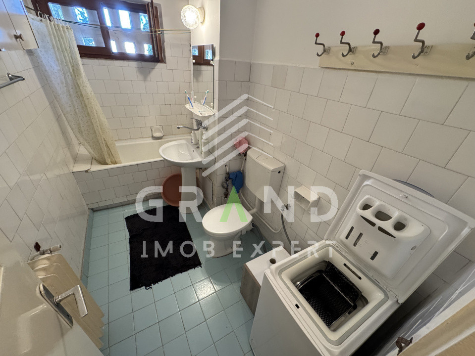 Ap. 3 camere | Decomandat | BALCON | Mănăștur – str. Parâng