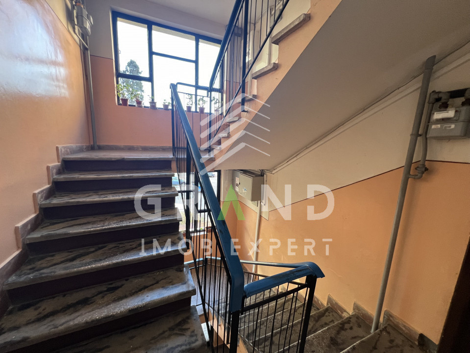 Ap. 3 camere | Decomandat | BALCON | Mănăștur – str. Parâng
