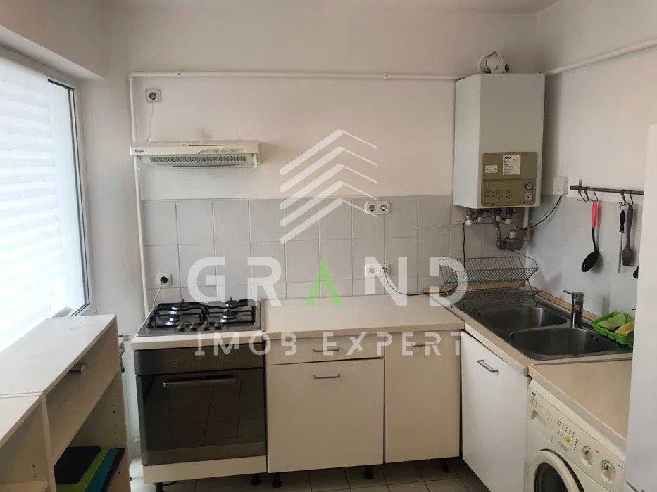 Apartament de inchiriat in zona semicentrala - Piata Cipariu, 80 mp + balcon