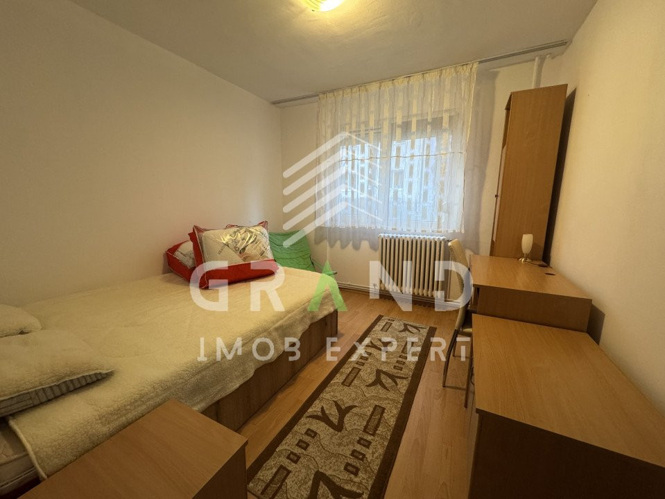 Ap 2 camere,RENOVAT si ECONOM,PARCARE in PARKING,Zona Manastur/MINERVA