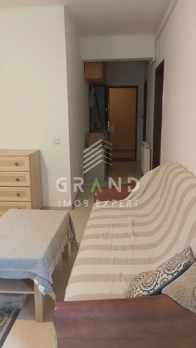 Vânzare apartament 2 camere + balcon,orientat estic, balcon, utilat,Calea Turzii