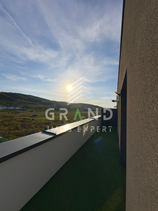 Apartament de vanzare:nou,ultrafinisat,mobilat,utilat cu terasa  25mp , Floresti