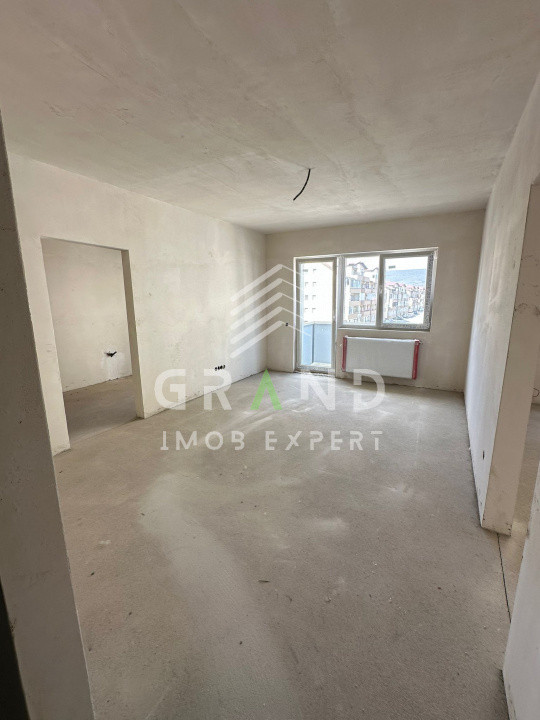 Apartament semifinisat de vanzare - 55mp + parcare, nemobilat,neutilat, Floresti