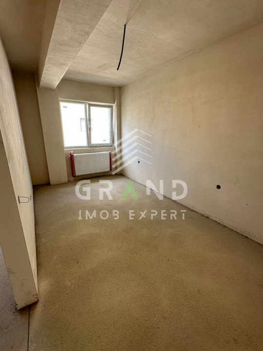 Apartament semifinisat de vanzare - 55mp + parcare, nemobilat,neutilat, Floresti