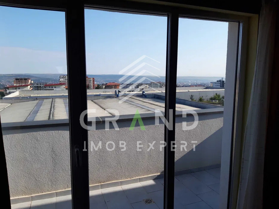 Ap 2 camere, 2 BALCOANE, PARCARE, zona Calea Turzii