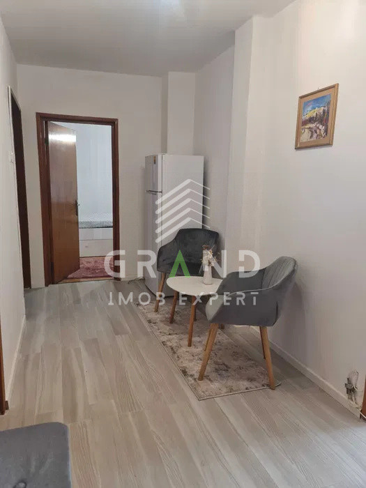 Ap 3 camere, BALCON, zona Andrei Muresanu