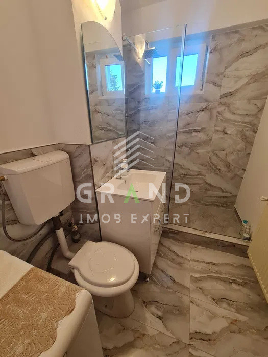 Ap 3 camere, BALCON, zona Andrei Muresanu