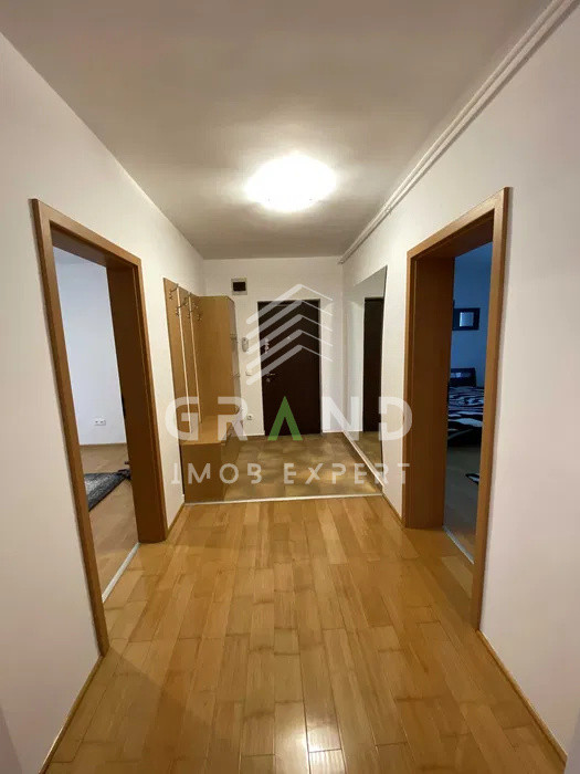 Inchiriere apartament 3 camere decomandat, 90 mp, garaj și parcare, Mănăștur