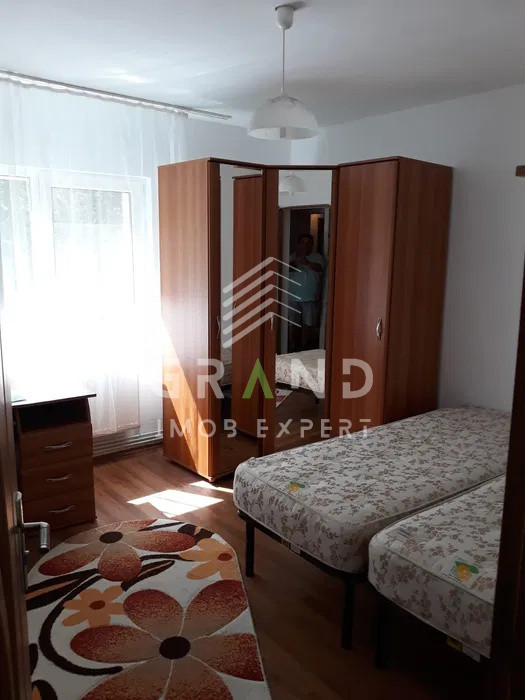 Închiriere apartament, 3 camere decomandate – cartier Zorilor, Cluj-Napoca