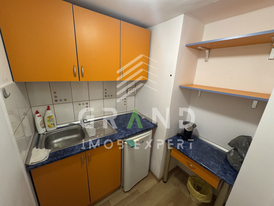 Spațiu de birouri cu 3 încăperi | 59 mp | Parcare | str. Horea/Centru