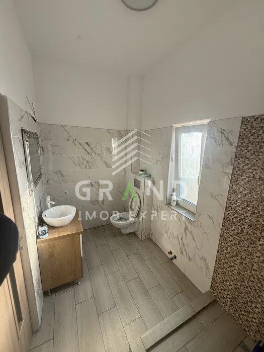 Vânzare apartament 2 camere, finisat, parcare,bloc nou, Florești,str.Avram Iancu