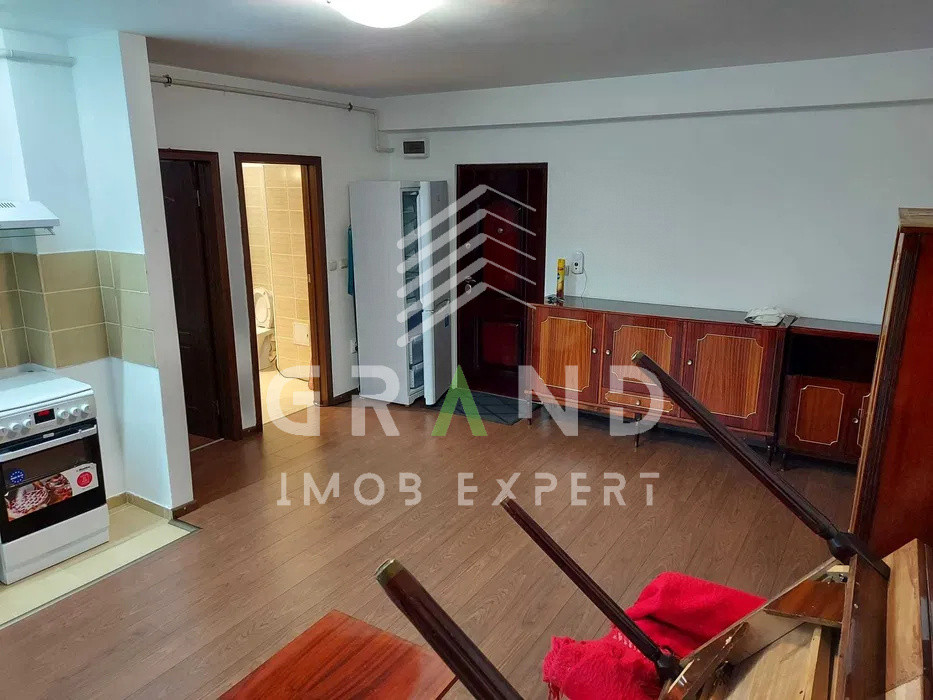 Inchiriere apartament 2 camere + balcon, Calea Baciului– zona Saturn