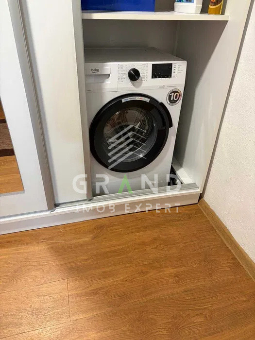 Închiriere apartament 2 camere, decomandat 56 mp, – Str. Parâng, Mănăștur, Cluj