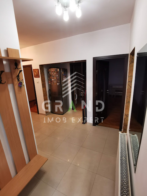 Casă modernă de închiriat, 3 dormitoare,curte privată și parcare, PETFRIENDLY