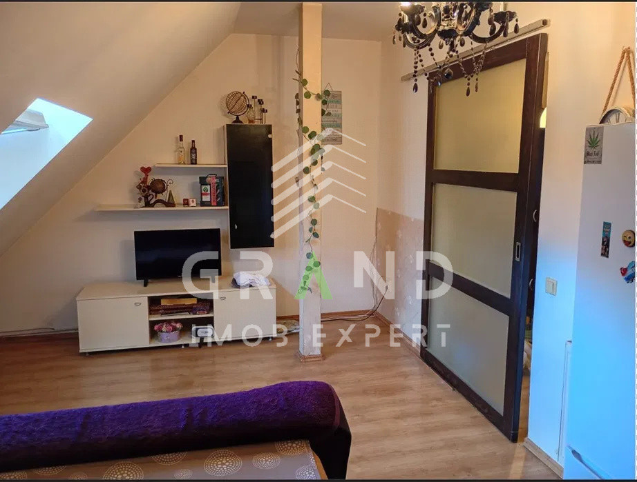 Vânzare apartament 2 camere decomandat, compartimentare modernă, Floresti, Porii