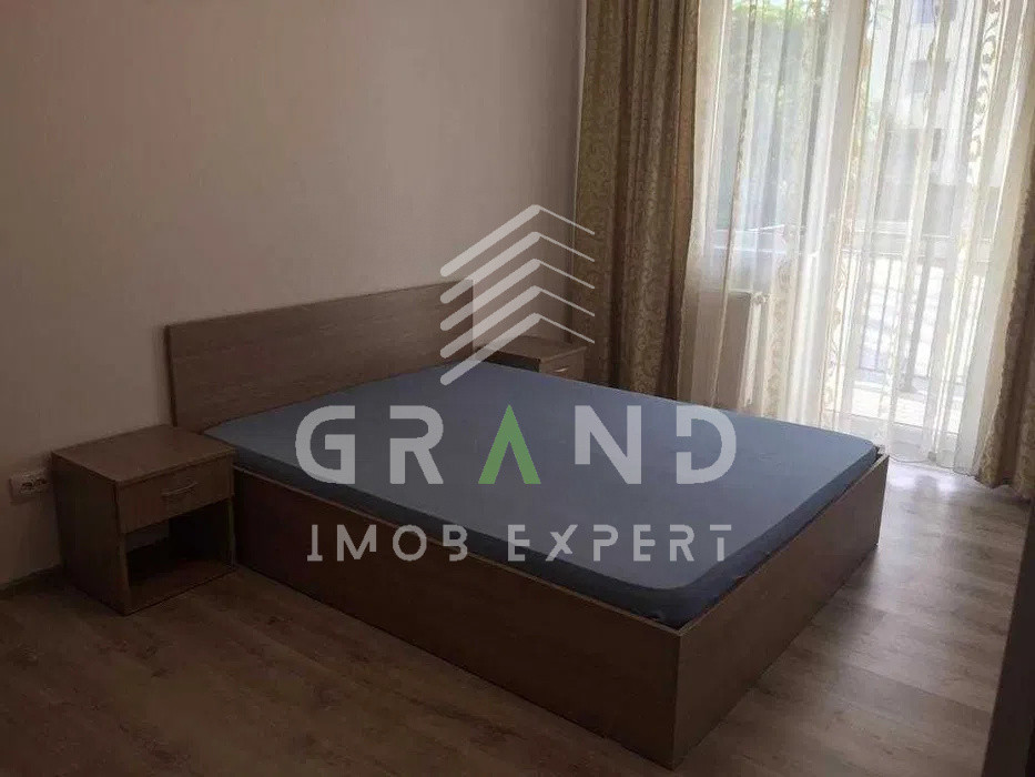 De închiriat apartament 2 camere, Florești – aproape de magazine și transport