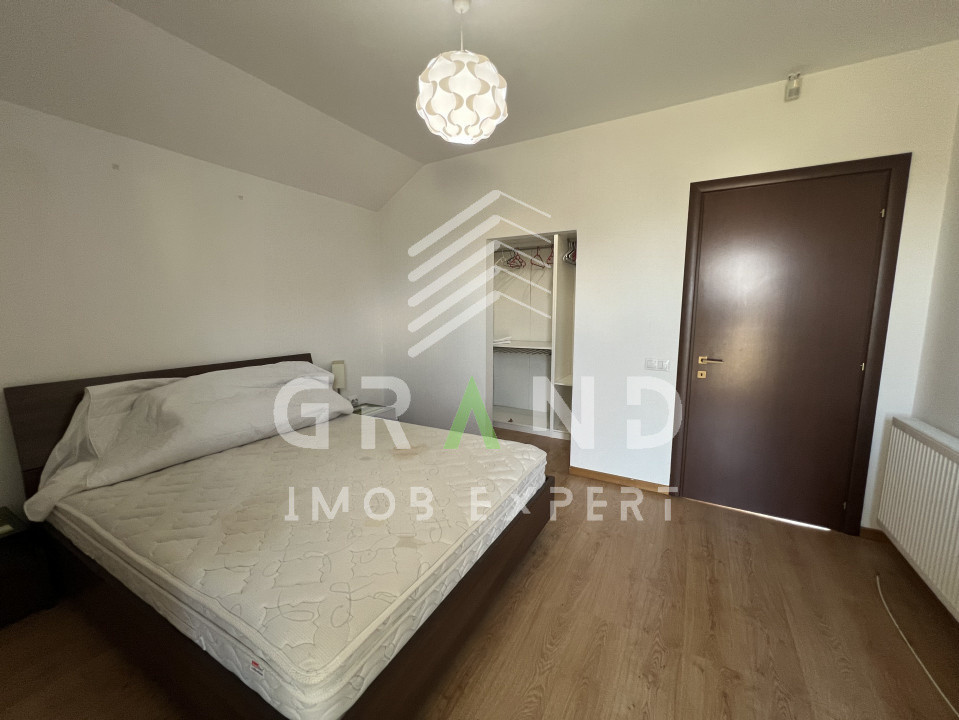 Casă 4 camere | TERASĂ+2 BALCOANE | GARAJ | ZONA BORHANCI/ROMUL LADEA