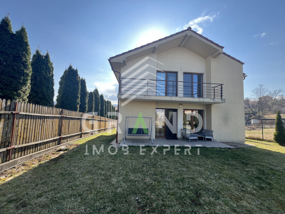 Casă 4 camere | TERASĂ+2 BALCOANE | GARAJ | ZONA BORHANCI/ROMUL LADEA