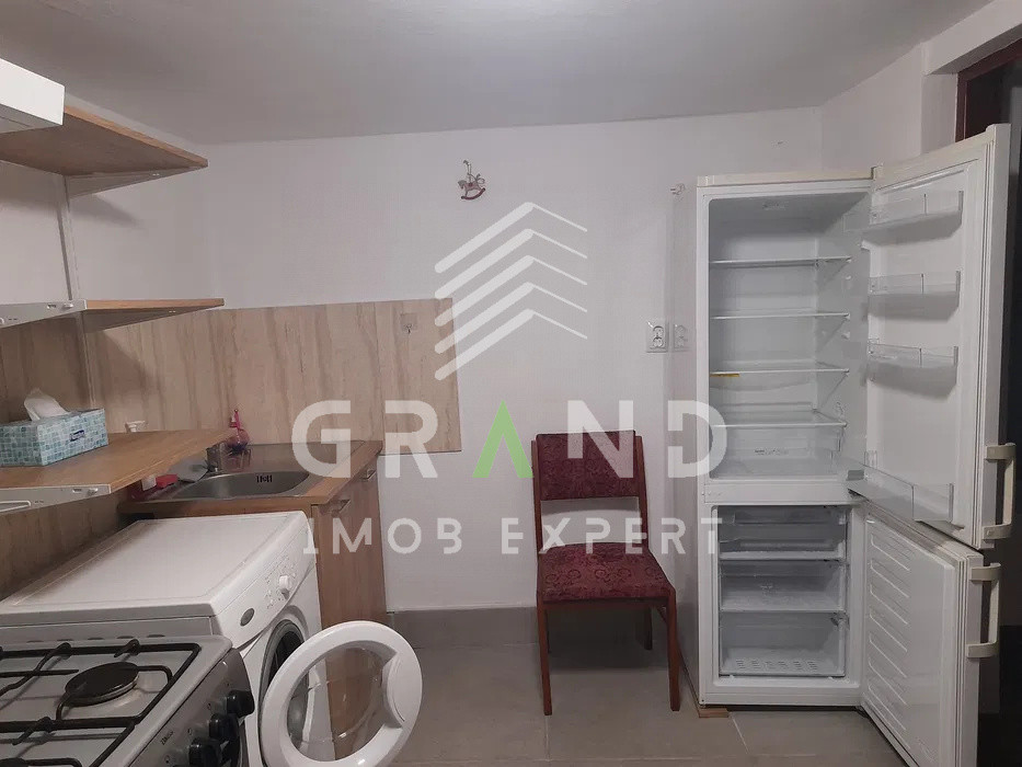 Apartament 1 cameră de închiriat, nivel demisol, perfect pentru tineri – Gruia