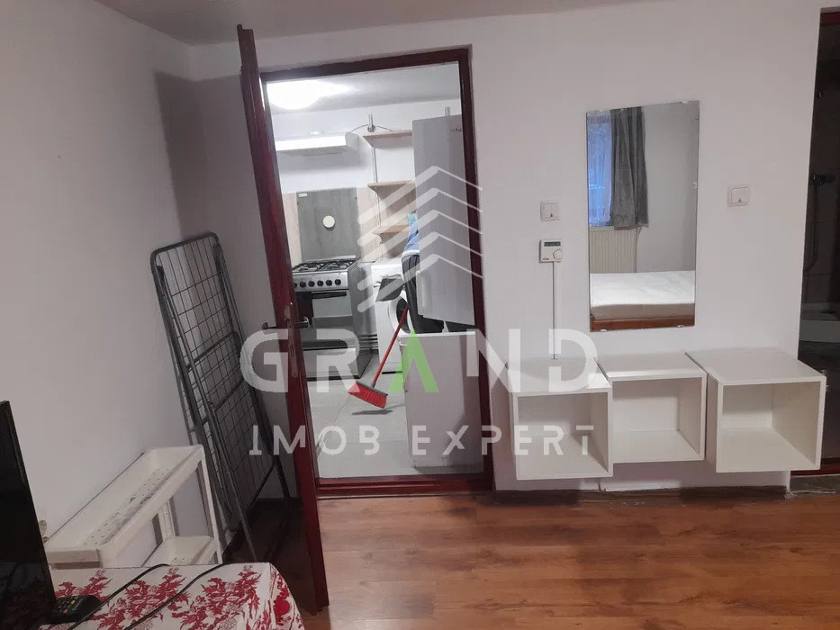 Apartament 1 cameră de închiriat, nivel demisol, perfect pentru tineri – Gruia