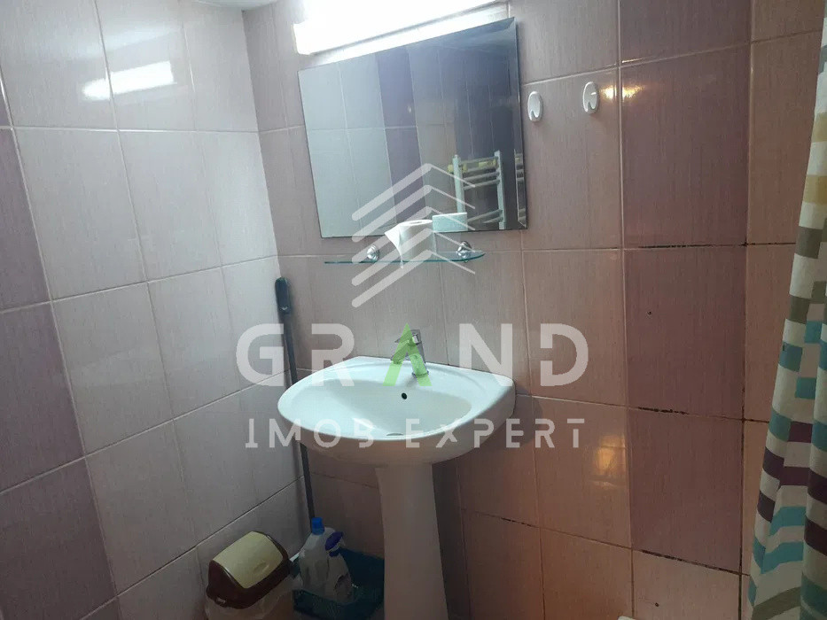 Apartament 1 cameră de închiriat, nivel demisol, perfect pentru tineri – Gruia