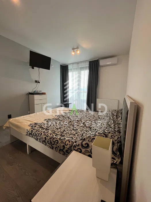Intre Lacuri: Apartament de inchiriat cu 1 camera, fara parcare, terasa 6mp