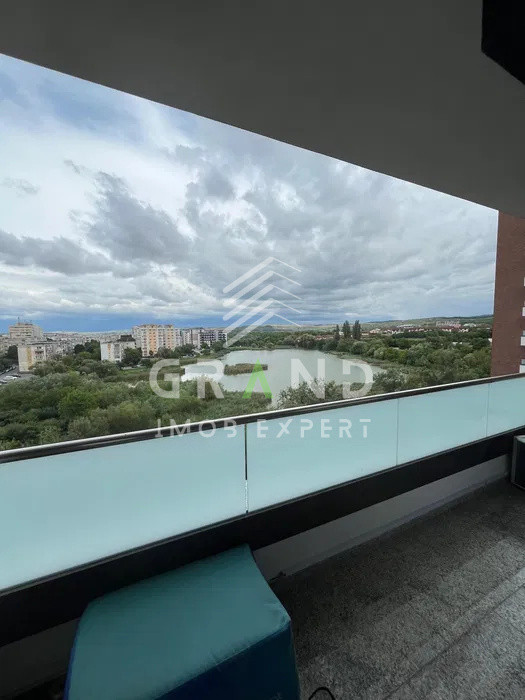 Intre Lacuri: Apartament de inchiriat cu 1 camera, fara parcare, terasa 6mp