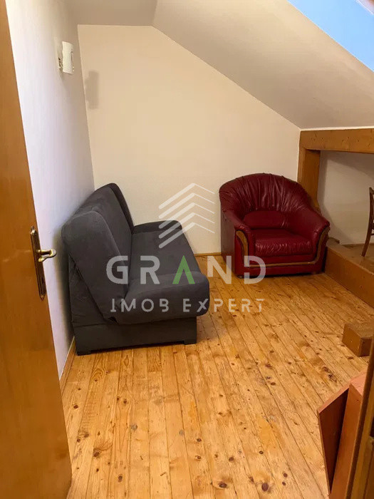 Ap 3 camere | 2 niveluri | Manastur/Mehedinți/Baza Sportivă „La Terenuri”