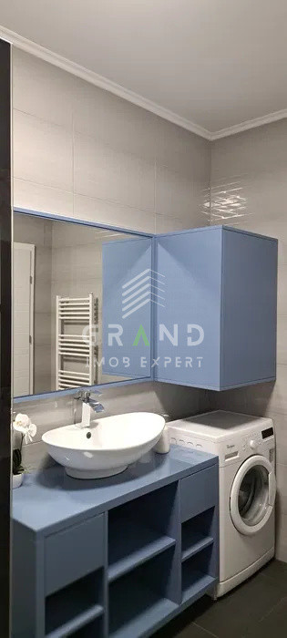 Ap 3 camere | mobilat și utilat | Parcare | Subcetate–Parcul Poligon/Floresti