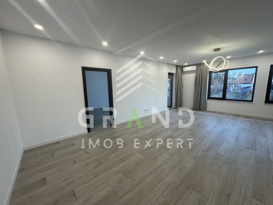 SPAȚIU DE BIROURI | 3 CAMERE | BALCON | CURTE | PARCARE | GHEORGHENI