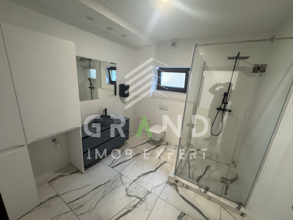 SPAȚIU DE BIROURI | 3 CAMERE | BALCON | CURTE | PARCARE | GHEORGHENI