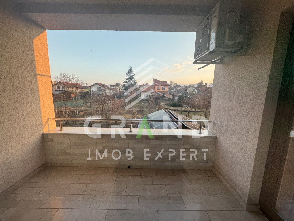 SPAȚIU DE BIROURI | 3 CAMERE | BALCON | CURTE | PARCARE | GHEORGHENI