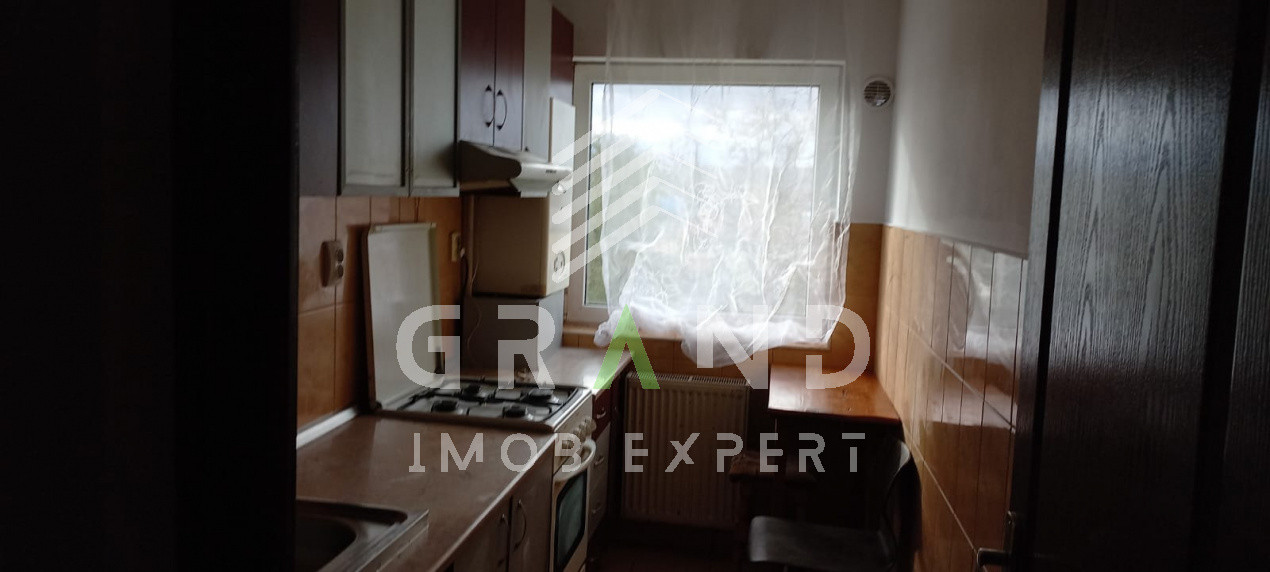 Chirie apartament 2 camere mobilat și utilat,Florești, etaj 3,disponibil imediat