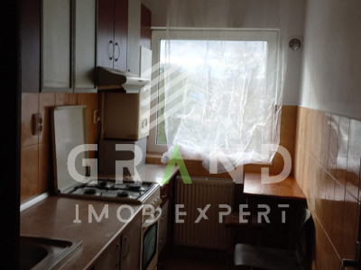 Chirie apartament 2 camere mobilat și utilat,Florești, etaj 3,disponibil imediat