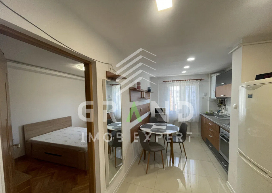 Chirie Apartament spațios 3 camere, balcon, etaj intermediar – cartier Mănăștur