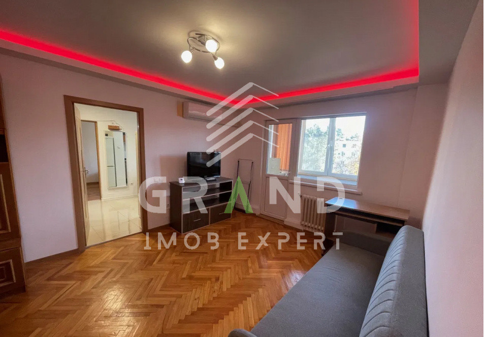 Chirie Apartament spațios 3 camere, balcon, etaj intermediar – cartier Mănăștur