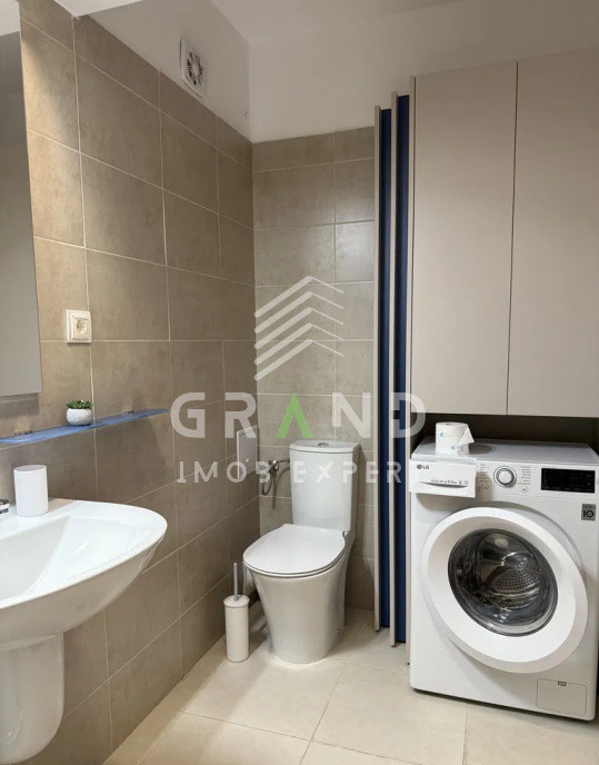 Apartament de inchiriat, cu grădină privată+parcare, 2 camere, lângă Iulius Mall