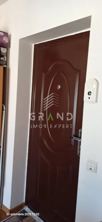 Vanzare apartament cu 2 camere, 41 mp utili + balcon 9 mp, Florești, Porii