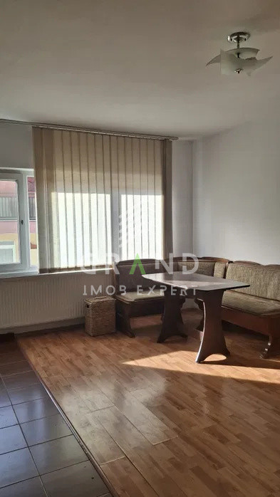 Închiriere apartament 2 camere, etaj 3, renovat recent,Str. Hameiului, Cluj