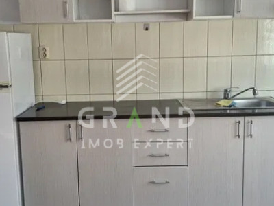 Închiriere apartament 2 camere, etaj 3, renovat recent,Str. Hameiului, Cluj