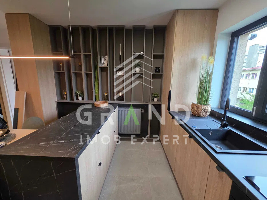 Apartament 3 camere | RENOVAT 2025 | 2 băi+2 balcoane | Mărăști–Cinema Mărăști