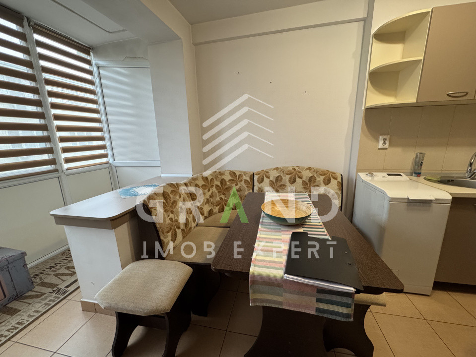 Apartament 2 camere | Zona Paris–13 Septembrie | Etaj 2/3 | 45 mp | RENOVAT 